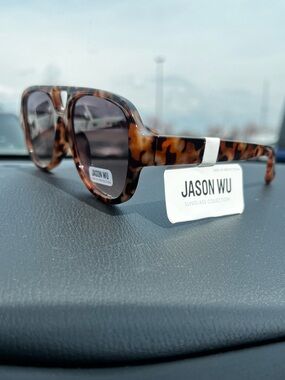 Jason Wu Tortoise Square Sunglasses - Brown/Amber Frame
